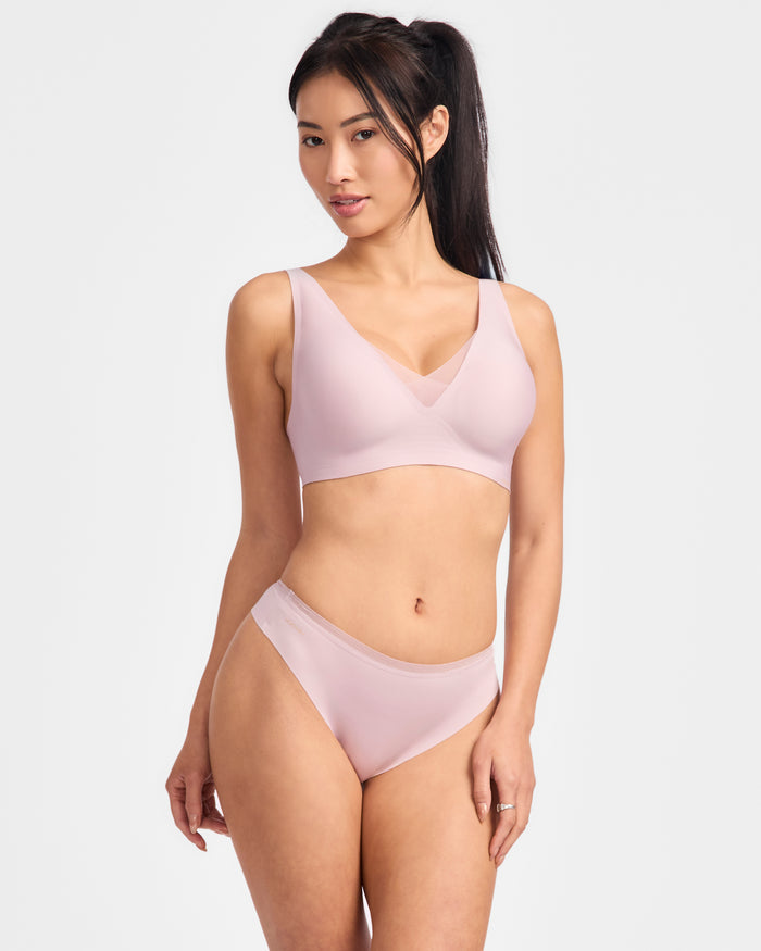 Jockey Women's Sheer Edge Plunge Bra