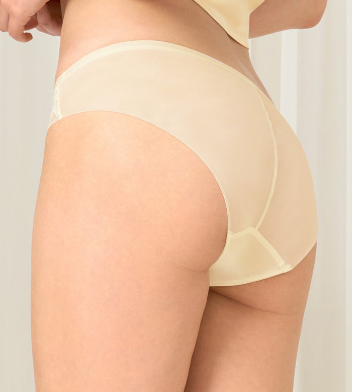 Magnolia Lace High Leg Brief - CHRYSANTHEME