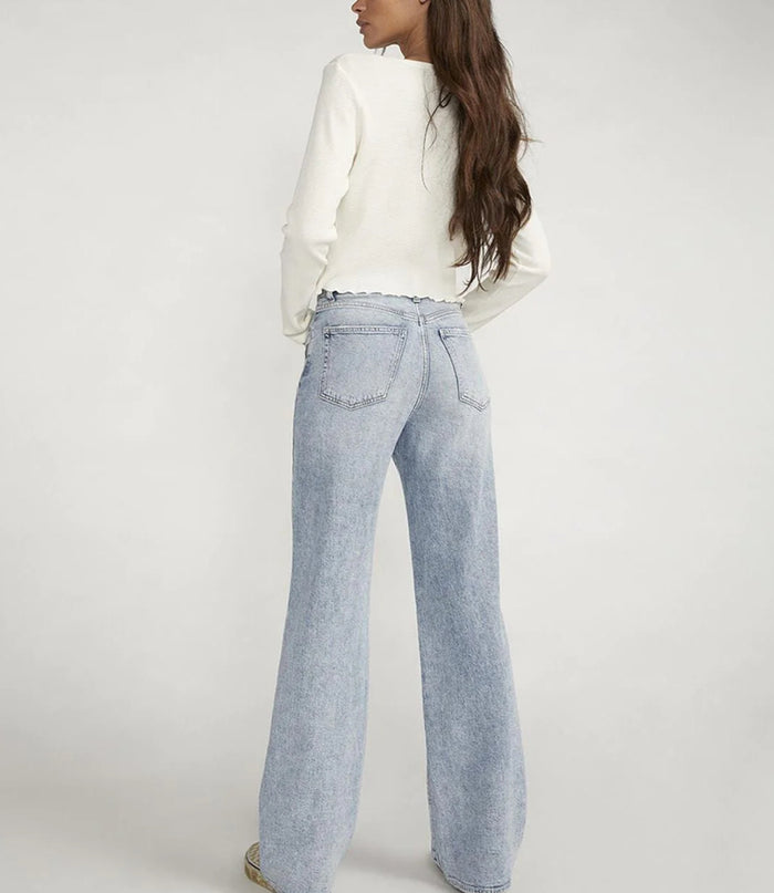 SILVER HIGHLY DESIRABLE HIGH RISE TROUSER L-31