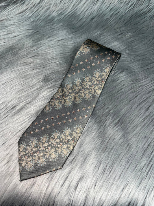 Vintage Floral Tie