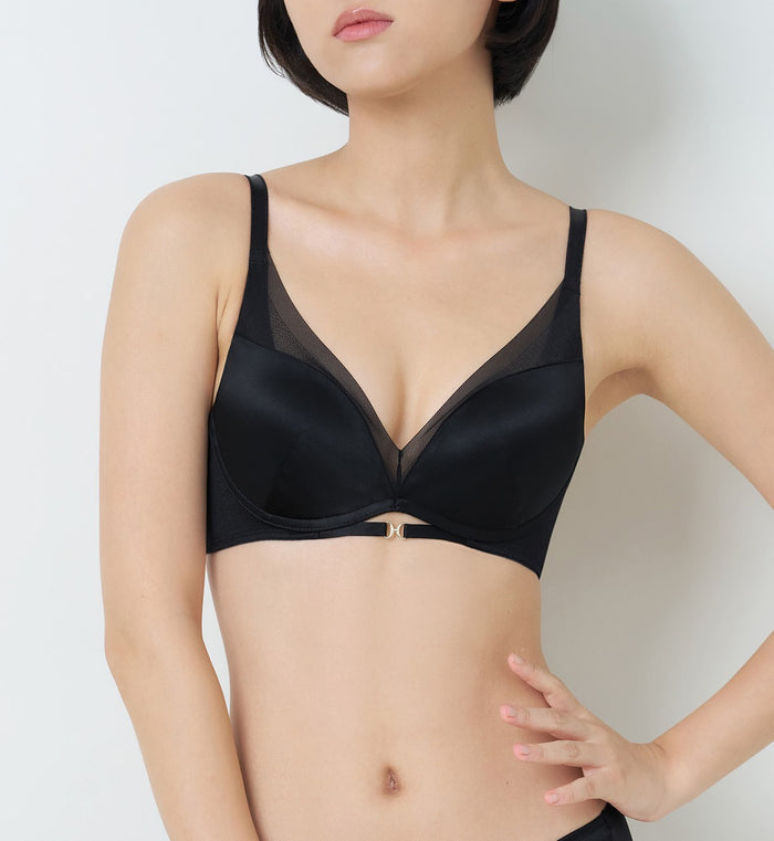 All Day Silk Non-Wired Push Up Deep V Bra - BLACK