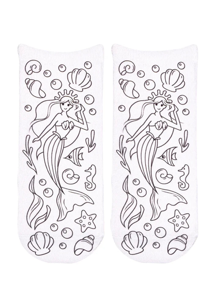Coloring Socks