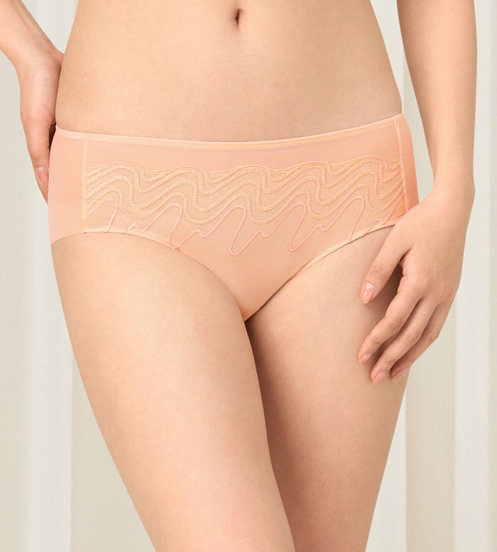Curves Hipster - LT. BABY PINK