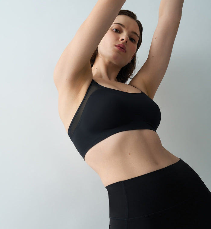 Minimalist Athleisure Non-Wired Padded Bra - BLACK