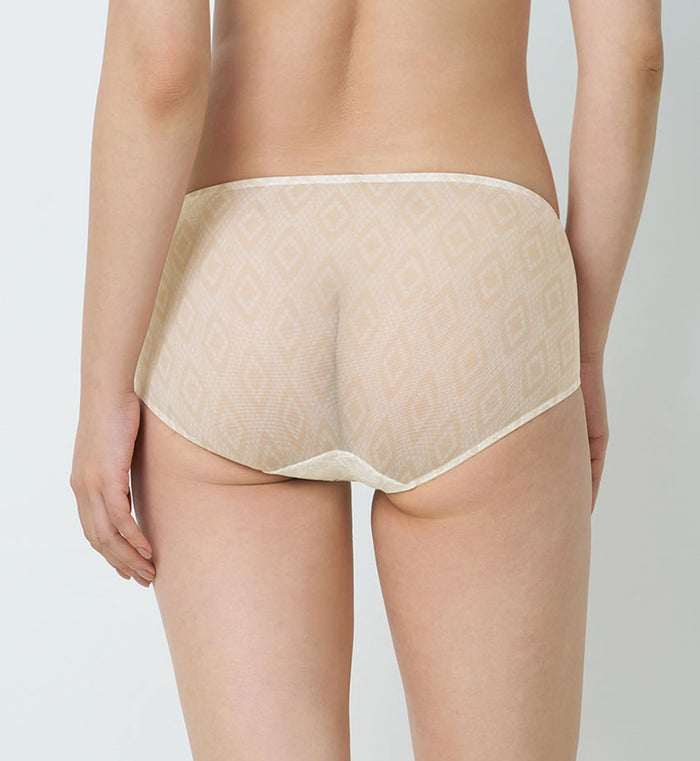 Shuting Qiu Collaboration Hipster - VANILLE