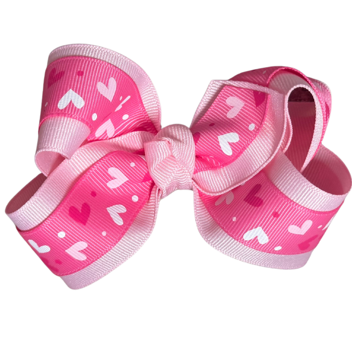 Pop of Pink Hearts on Light Pink / Medium Layered (4.25 inch)