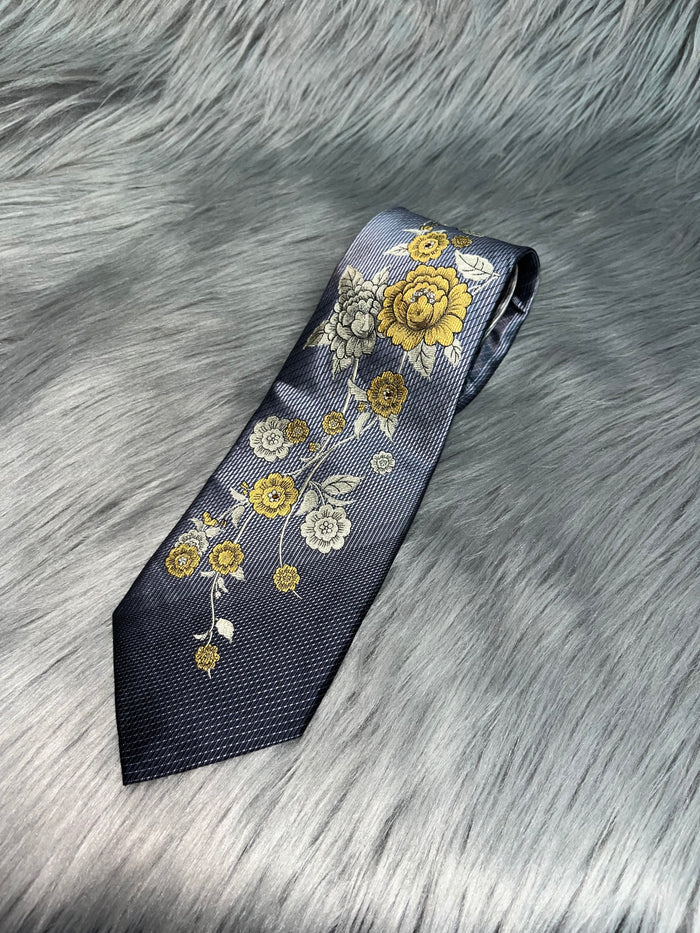 Vintage Floral Tie