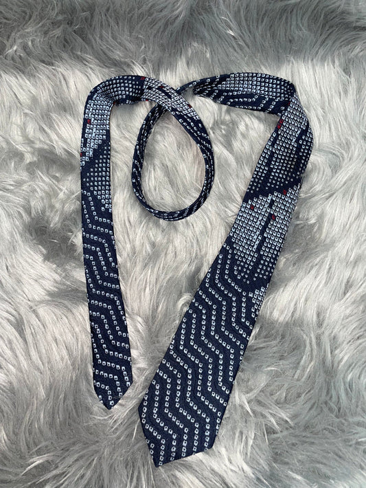 Vintage Totem Tie