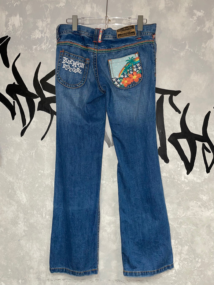 Y2K Low-Wise Flared Jeans